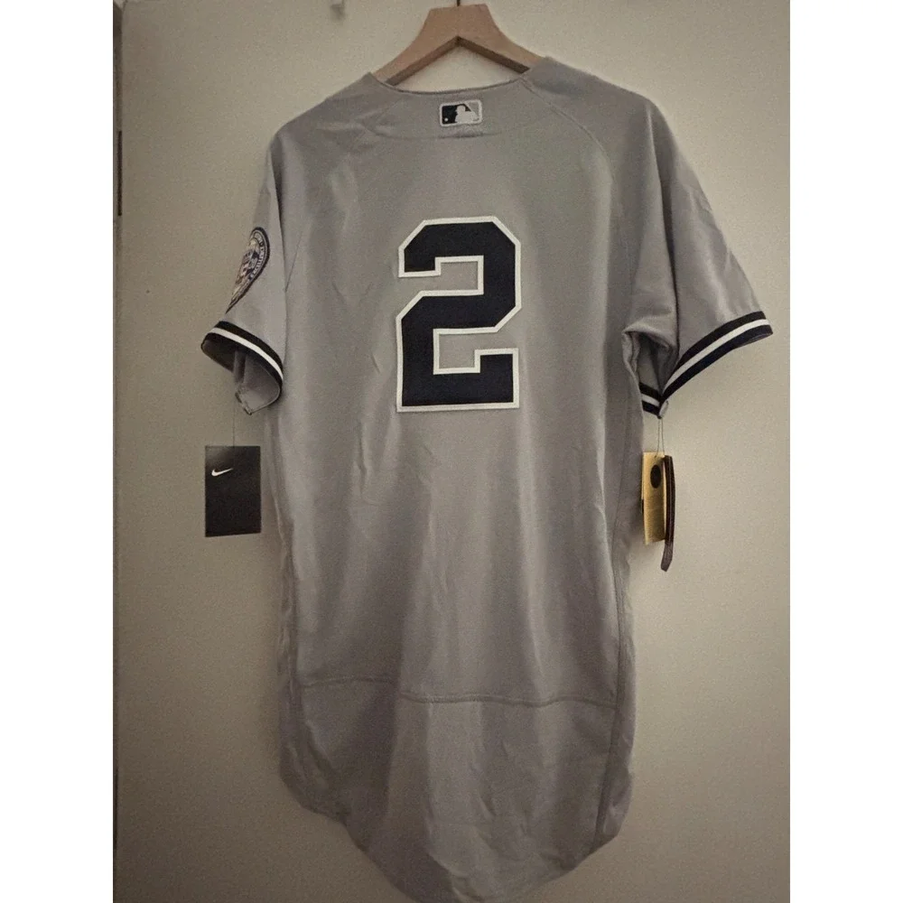 New Nike Authentic New York Yankees Derek Jeter #2 MLB Jersey  Sz: M MSRP $330